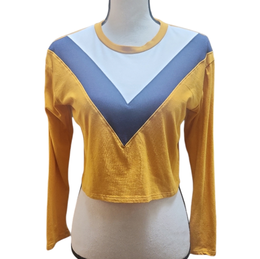 HEART AND HIPS Gold Boutique Arrow Front Crop Top Size S